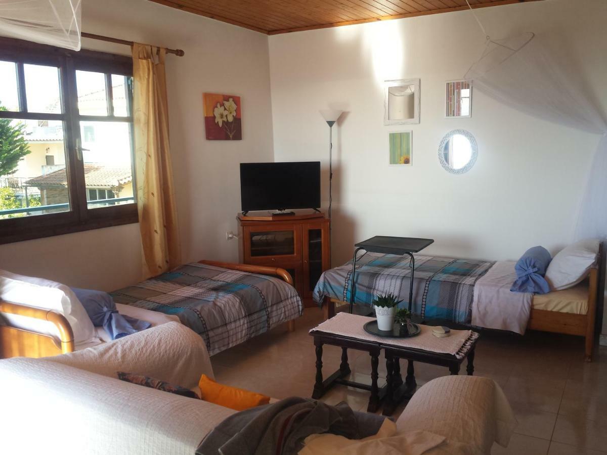 Smile House Near Athens Airport 300M From The Sea Villa Artemida  Exteriör bild