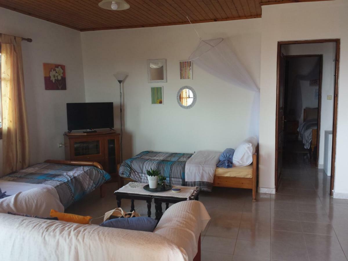 Smile House Near Athens Airport 300M From The Sea Villa Artemida  Exteriör bild