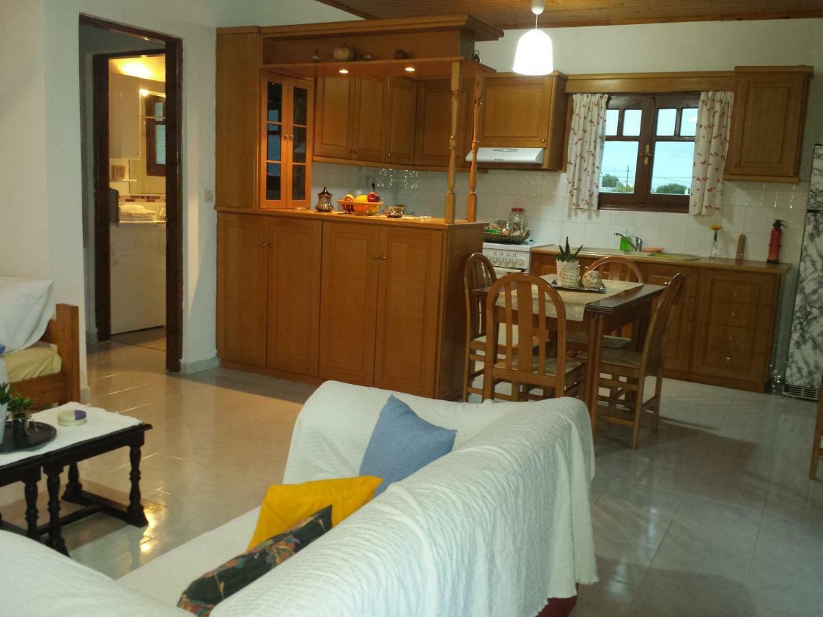 Smile House Near Athens Airport 300M From The Sea Villa Artemida  Exteriör bild